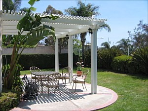 Patio cover lattice with lights